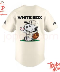 Bold and stylish casual wear – Chicago White Sox Peanuts Snoopy Jersey