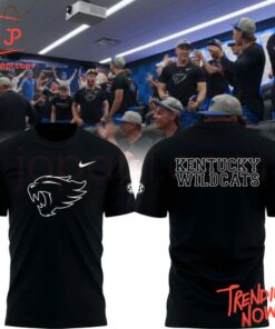 Stylish and comfortable printed clothing – Kentucky Wildcats Nike Shirt