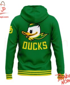 Stylish and comfortable printed clothing – Oregon Ducks Women Basketball Hoodie