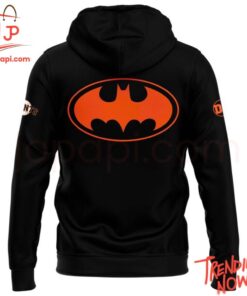 3D graphic 3 San Francisco Giants Batman Hoodie with bold design