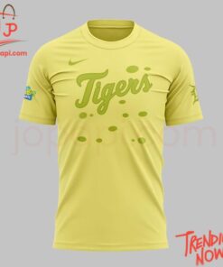 Make every step count with 2 Spongebob Squarepants Day Detroit Tigers Shirt.
