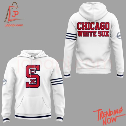 3D graphic 4 Vintage 1940s Chicago White Sox Shirt with bold design